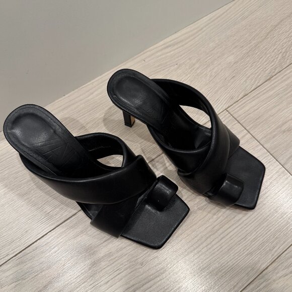 Zara Black Chunky Strappy Heels - Picture 6 of 10